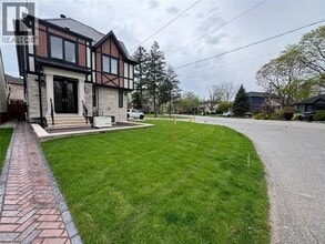 Building Photo - 175 Brentwood Rd N