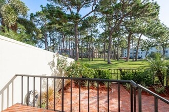 Building Photo - 2700 Bayshore Blvd