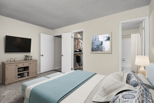 Building Photo - Camden Foxcroft