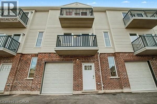 Building Photo - 172 Kehl St