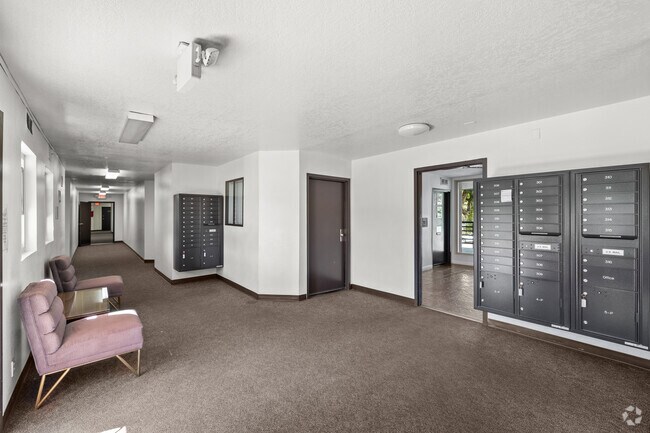 Vestíbulo - Burbank Gardens Apartments