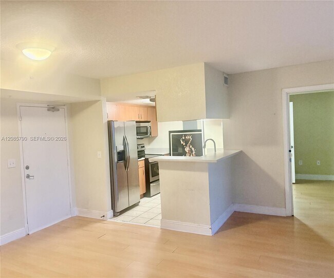 Foto del edificio - 816 NW 11th St