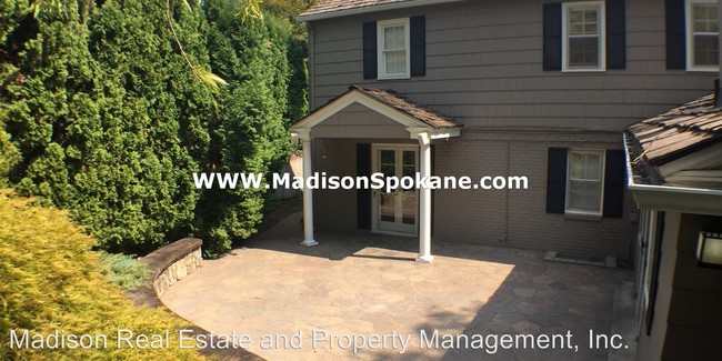 Building Photo - 4 br, 4 bath House - 1702 S. Rockwood Blvd.