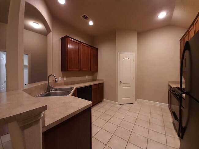 Building Photo - 6747 Durango Creek Dr