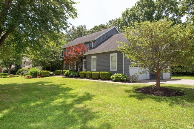 Foto del edificio - 3801 W Capilano Dr