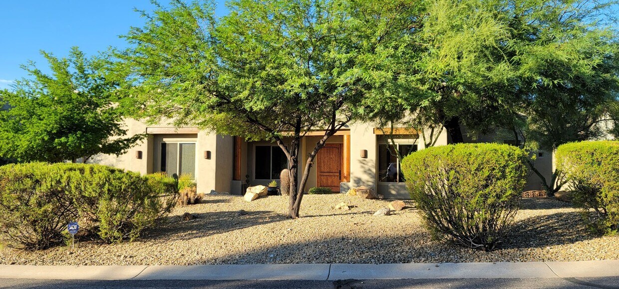Primary Photo - FURNISHED Single Family Home- RATE DISPLAY...