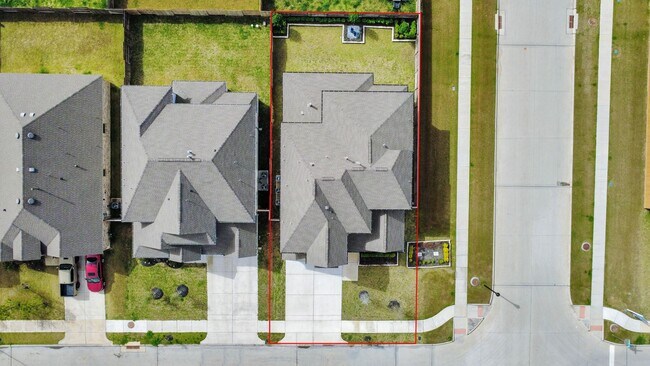 Foto del edificio - 1500 Sunrise Gables Dr