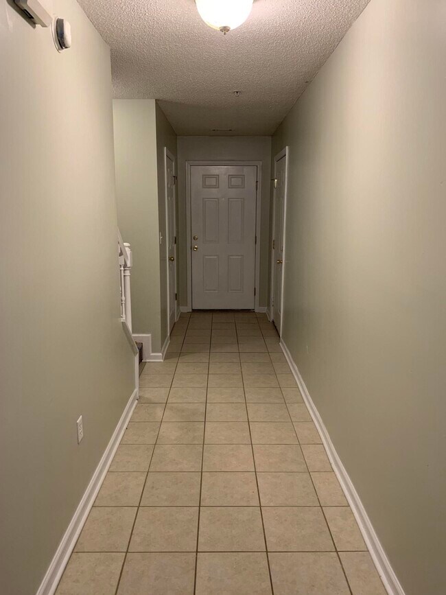 335 Crooked Pine Trail, Crestview, FL 32539 Townhome Rentals in