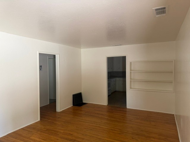 Building Photo - 922 Tully Rd
