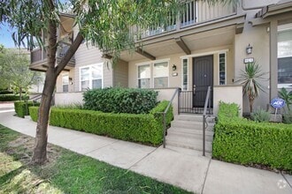 Building Photo - 902 N Purple Sage Dr