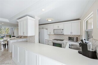 Building Photo - 610 Broad Ave S