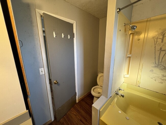 Building Photo - 4998 Byrd Ln