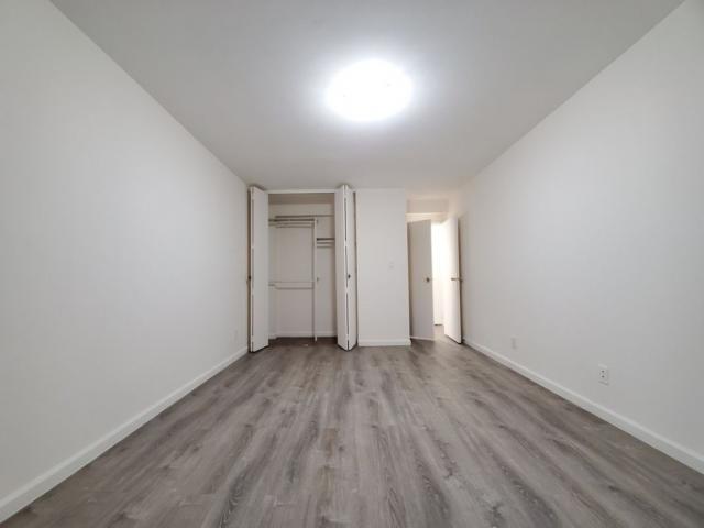 Foto del edificio - 2 bedroom in Bronx NY 10463