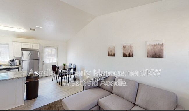 Foto del edificio - 571 N 10th Pl