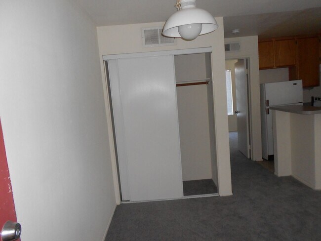 Foto del edificio - Lovely One bedroom Apartment in City Heights