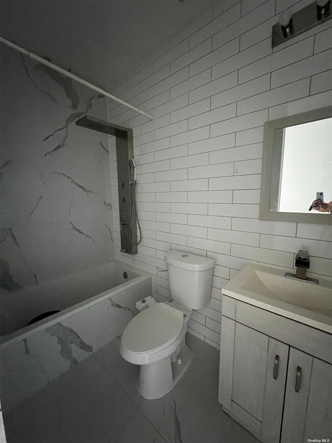 Building Photo - 223 Rockaway Ave