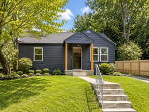 Building Photo - 1521 Livewell Cir