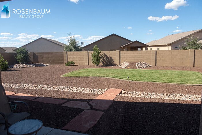 Foto del edificio - 2282 Touchstone Dr