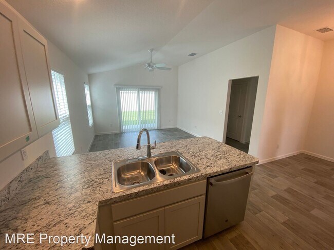 Building Photo - 2 br, 2 bath House - 5741 Tinsley Tr.