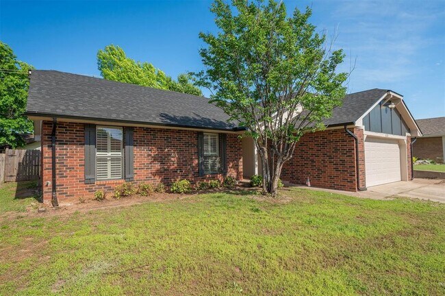 Building Photo - 8720 Raven Ave