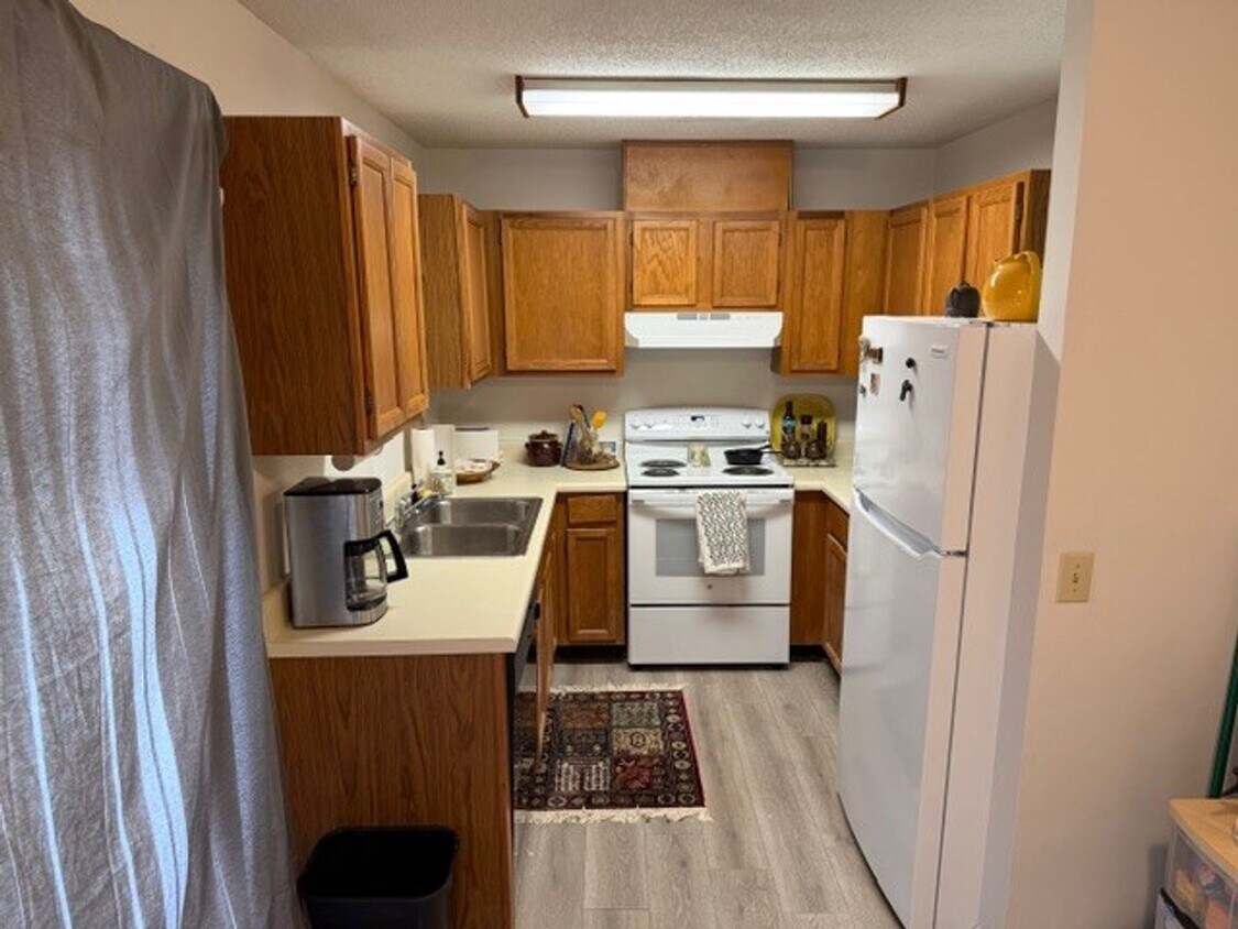 Foto del edificio - Crossland Downs Condos-1048 D Stonegate Drive