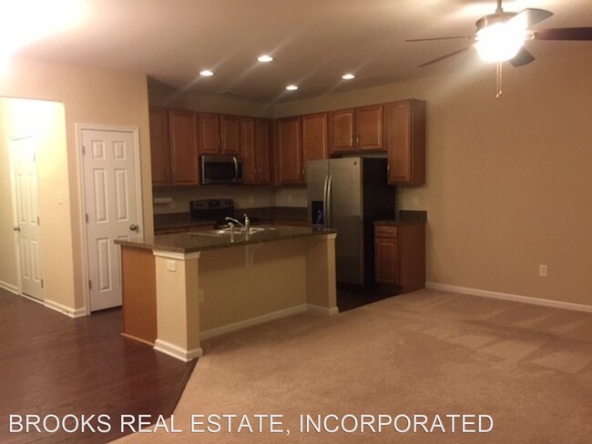 Building Photo - 3 br, 2.5 bath House - 6515 Campaign Street