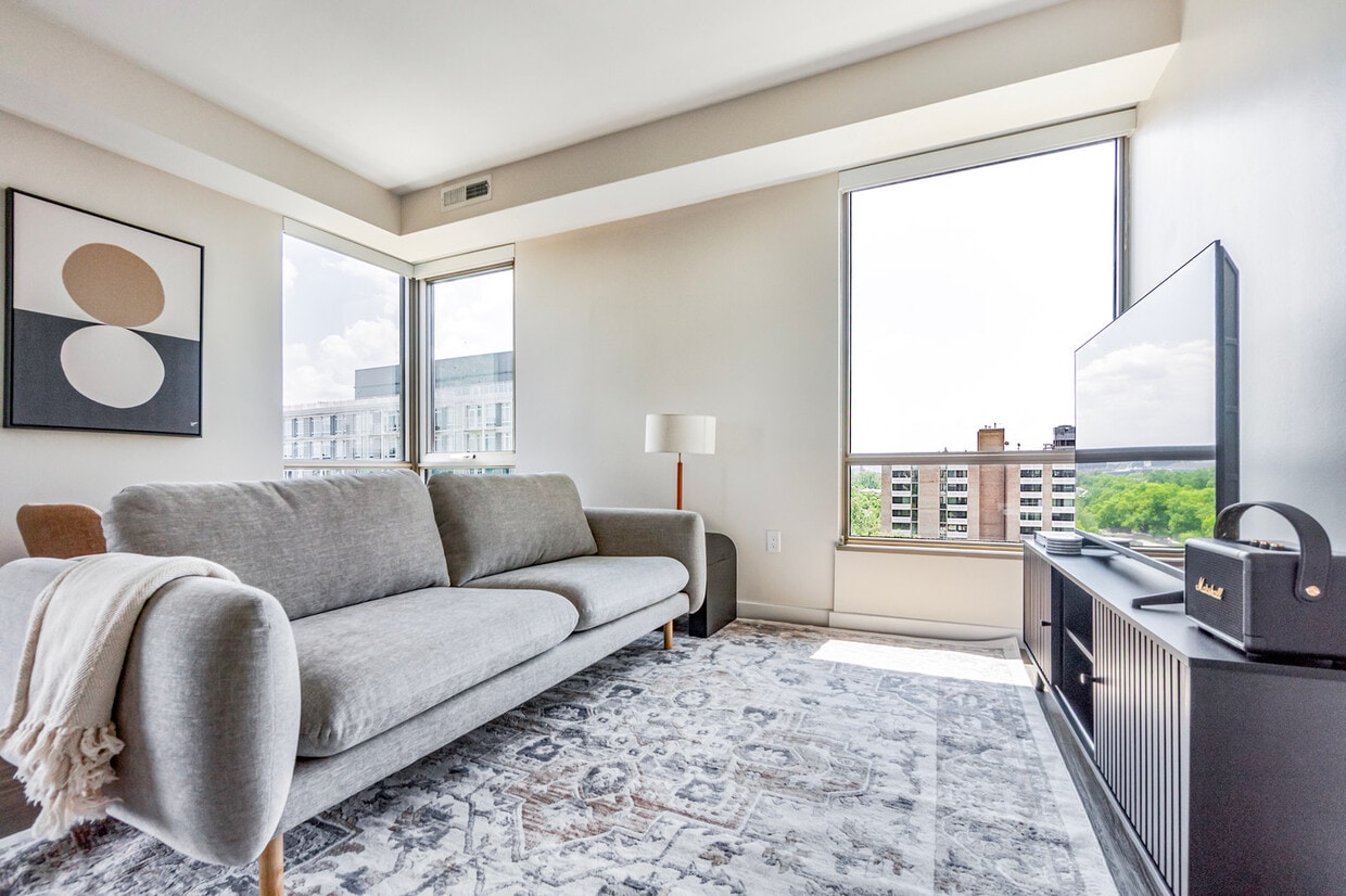 Foto principal - 301 M St SW