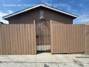 Building Photo - 3011 Franklin Ave