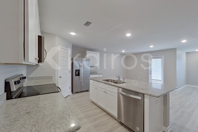 Building Photo - 4614 Malay Cir