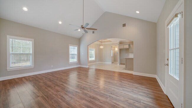Foto del edificio - 1035 Timber Trails Rd