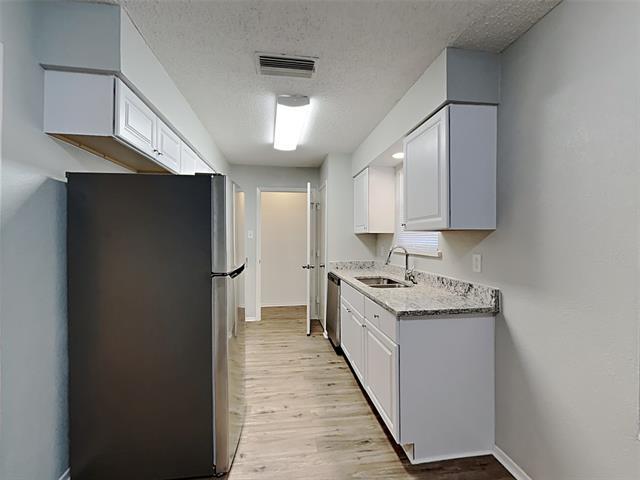 Building Photo - 4717 Kristie Dr