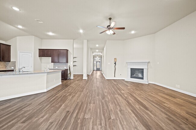 Foto del edificio - 15114 Winthrop Manor Way