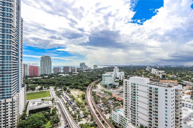 Building Photo - 79 SW 12th St