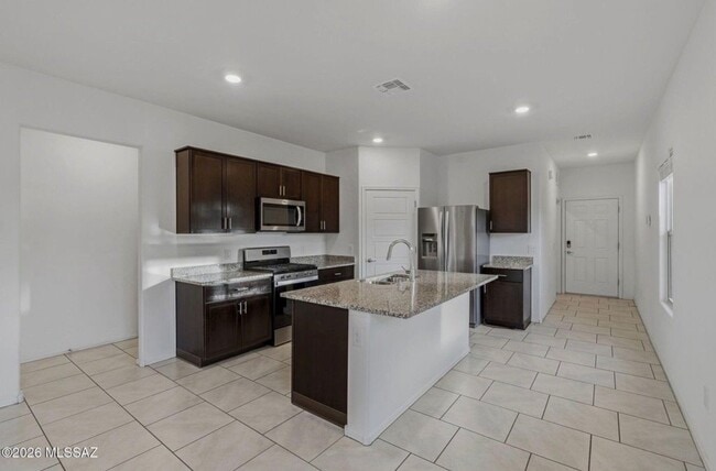Building Photo - 2557 East Calle Joya de Ventura