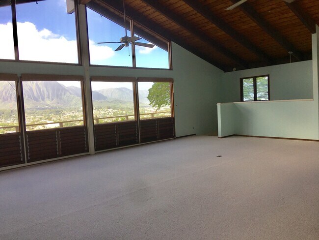 Building Photo - 1 bedroom in Kaneohe with Ko'olau views