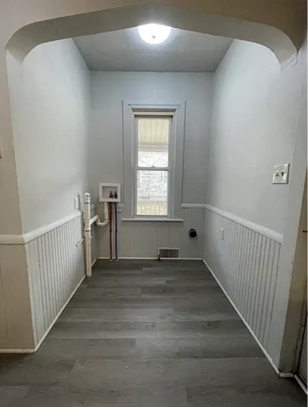 Building Photo - 331 W Morrell St