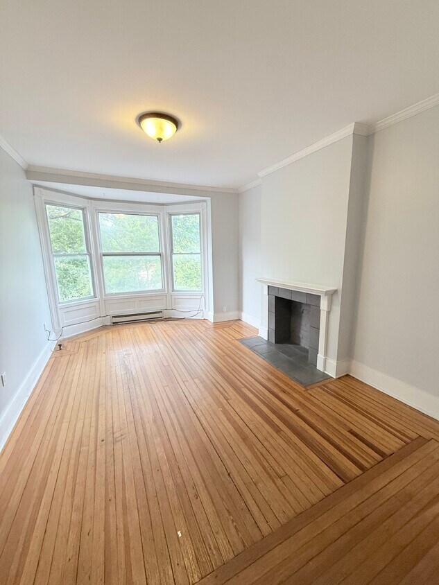 Foto principal - 584 Madison Ave