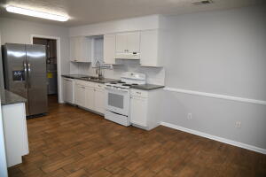 Building Photo - 3705 Carrington Ct