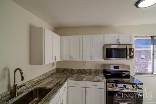 Foto del edificio - 6024 Ridgeacres Dr