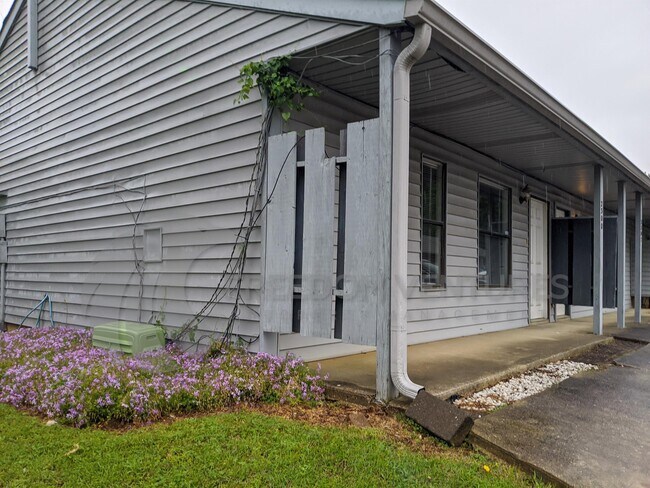 Foto del edificio - 2300 Grayson Valley Dr
