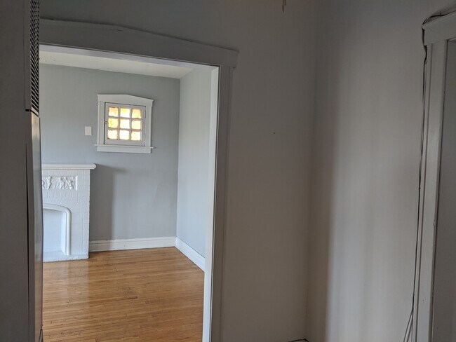 Building Photo - 2031 N Humboldt Blvd
