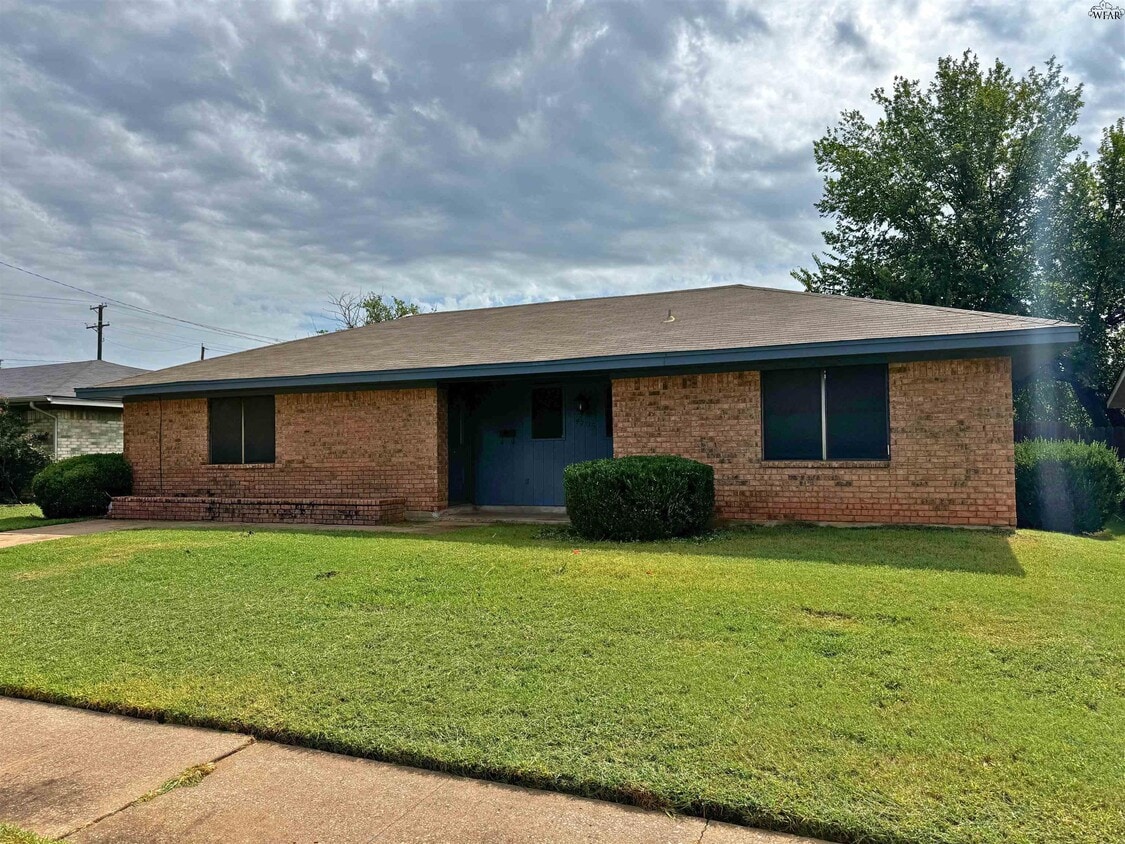 Foto principal - 4705 Trinidad Dr