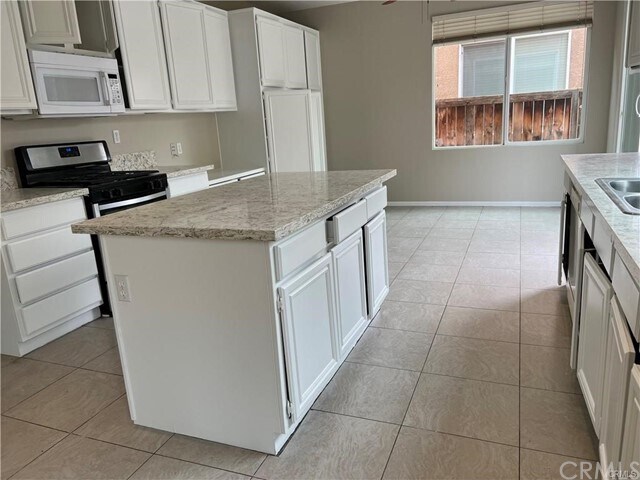 Building Photo - 3837 Bella Villagio Ave