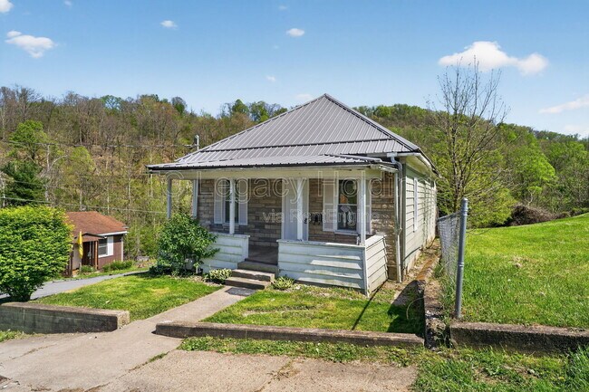 Foto del edificio - 804 Illinois Ave