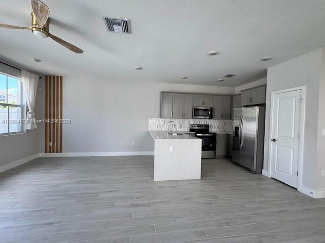 Building Photo - 151 SW 171st Ln