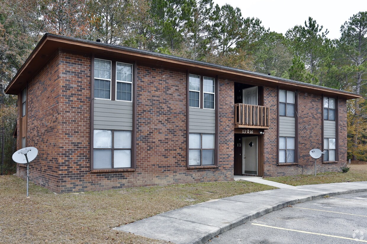 Foto del edificio - Northwood Apartments