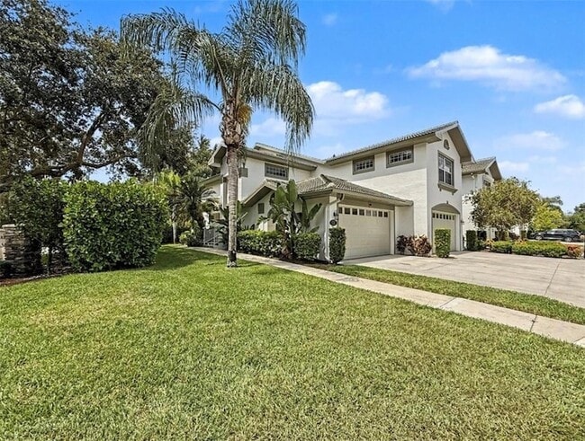 Building Photo - 8390 Big Acorn Cir