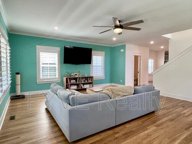 Foto del edificio - 1225 Chester Ave