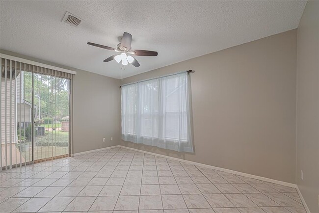 Building Photo - 3315 Golden Trails Dr