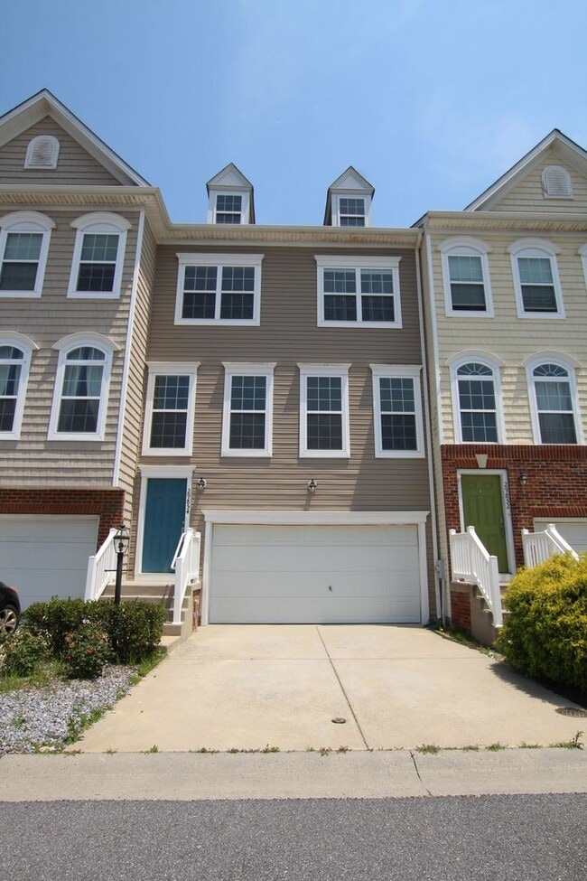 Building Photo - 29854 Plantation Lakes Blvd